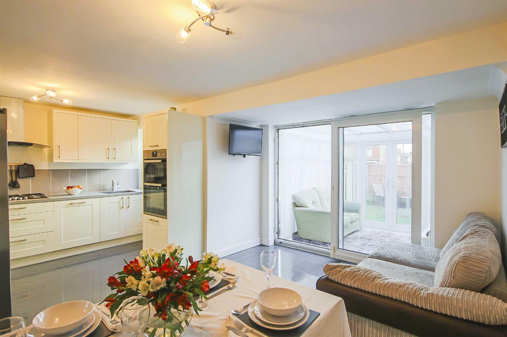 3 Bed End Terrace House For Sale - Main Image